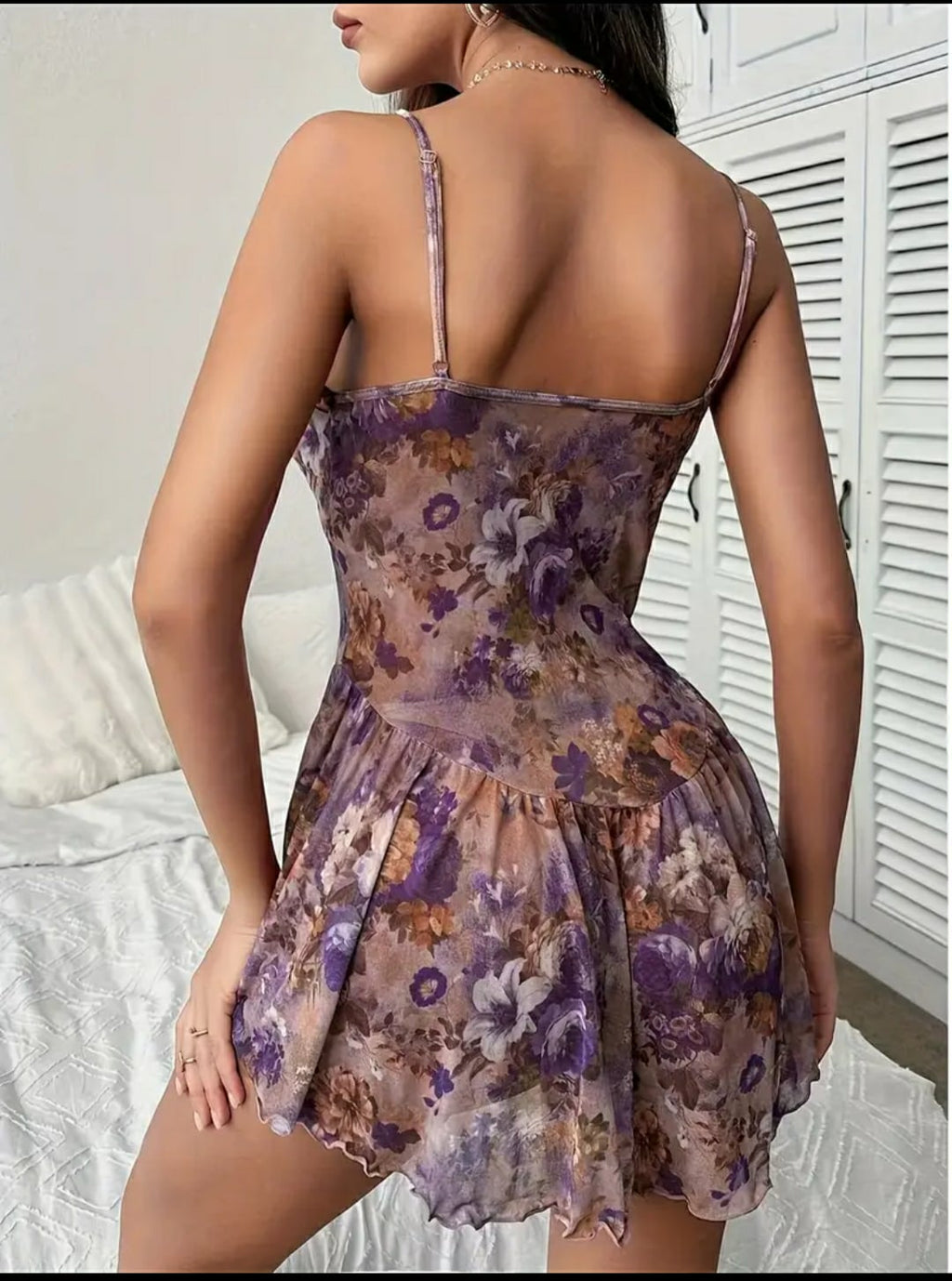 Pijama Rendado Roxo para Noite Intensa com Erotismo Sofisticado