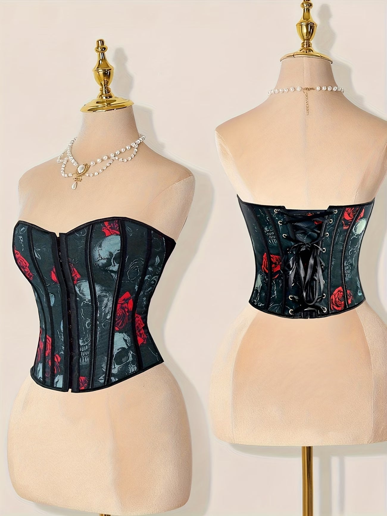Corset Ajustado com Estampado de Caveira, Design com Botões Frontais e Atilhos