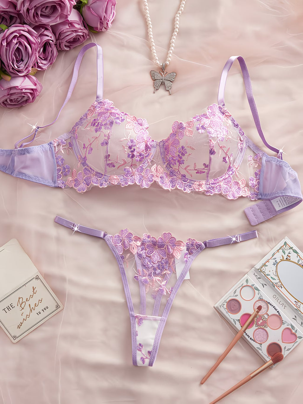 Sutiã e cueca Bordado Floral Roxo,