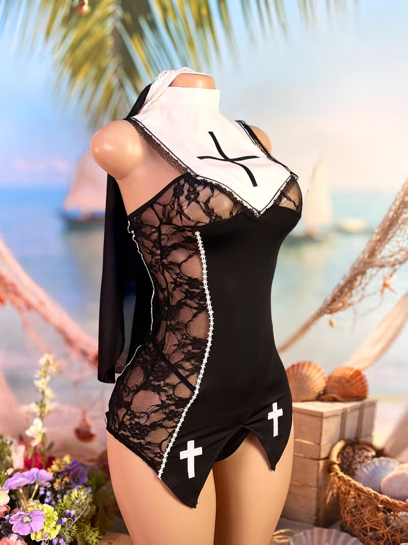 Conjunto de Camisola de Dormir de Renda Transparente.