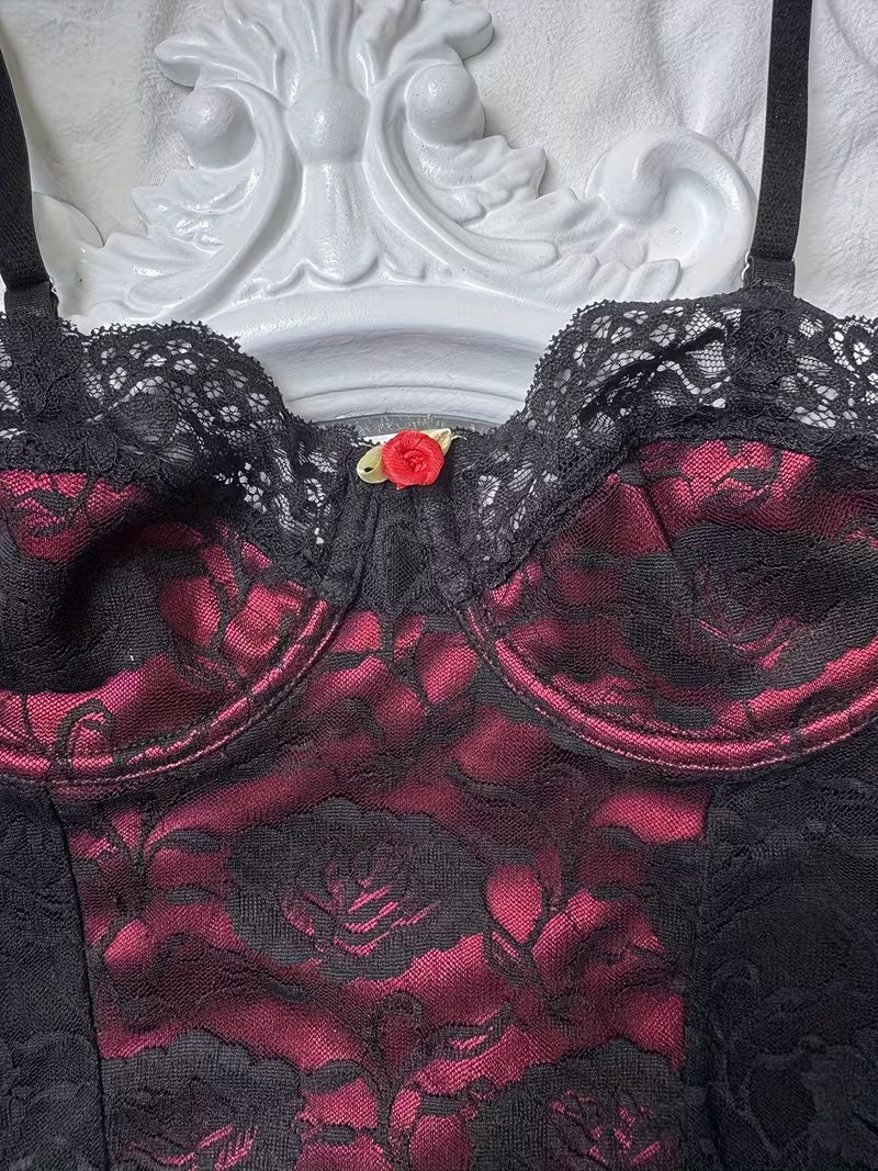 Conjunto de Body Sexy de Renda com Aplicações para Mulher