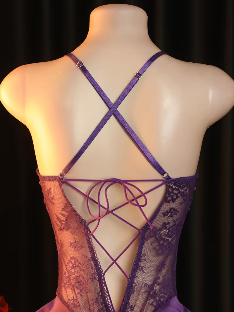 Body Elegante de Renda com Decote V e Alças Abertas