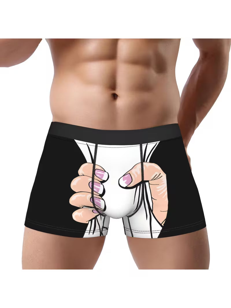 Boxer de uma Mão Grande a Apertar Calções