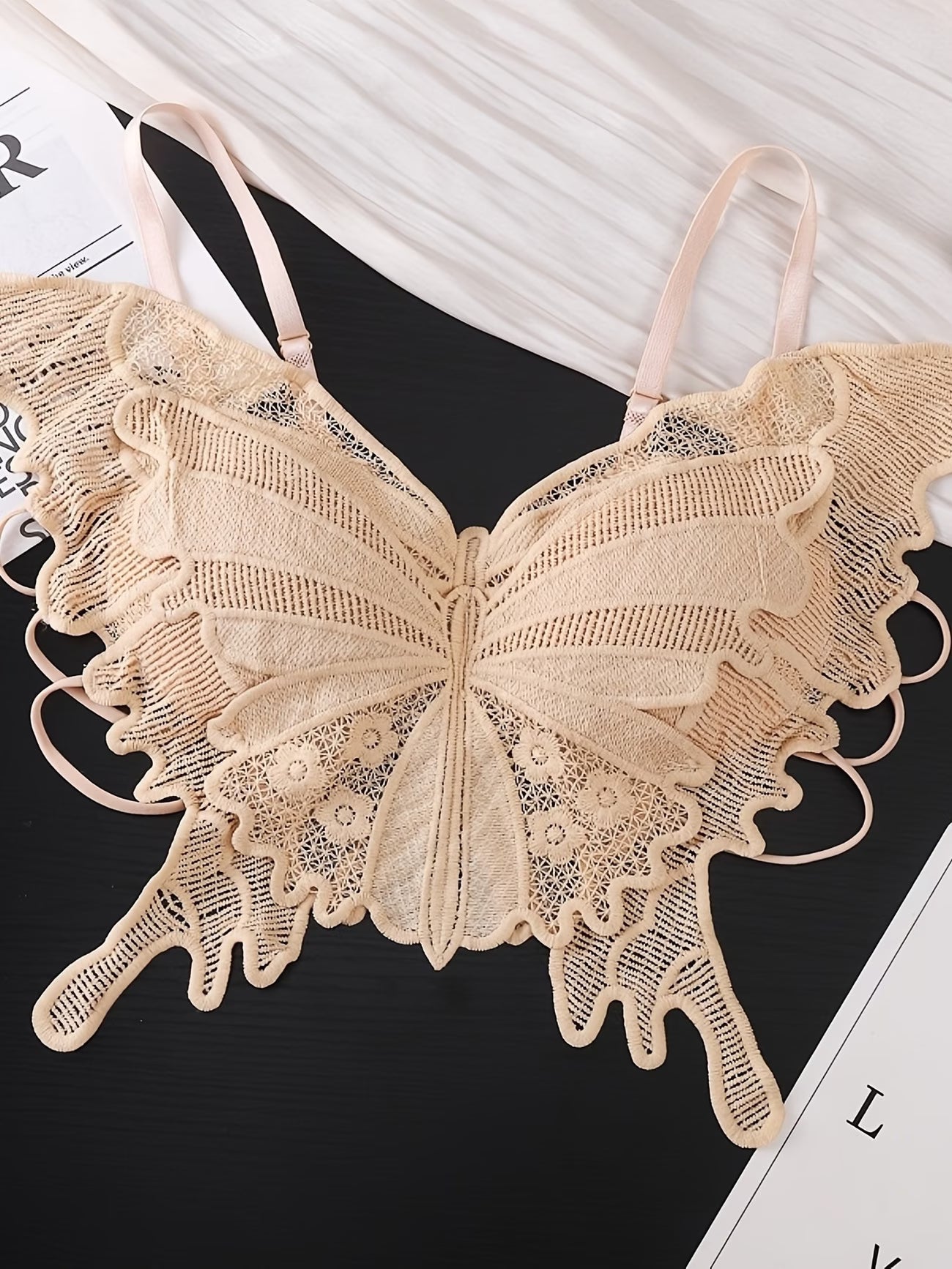 Camisola de Renda para Mulher; Sutiã com Bordado