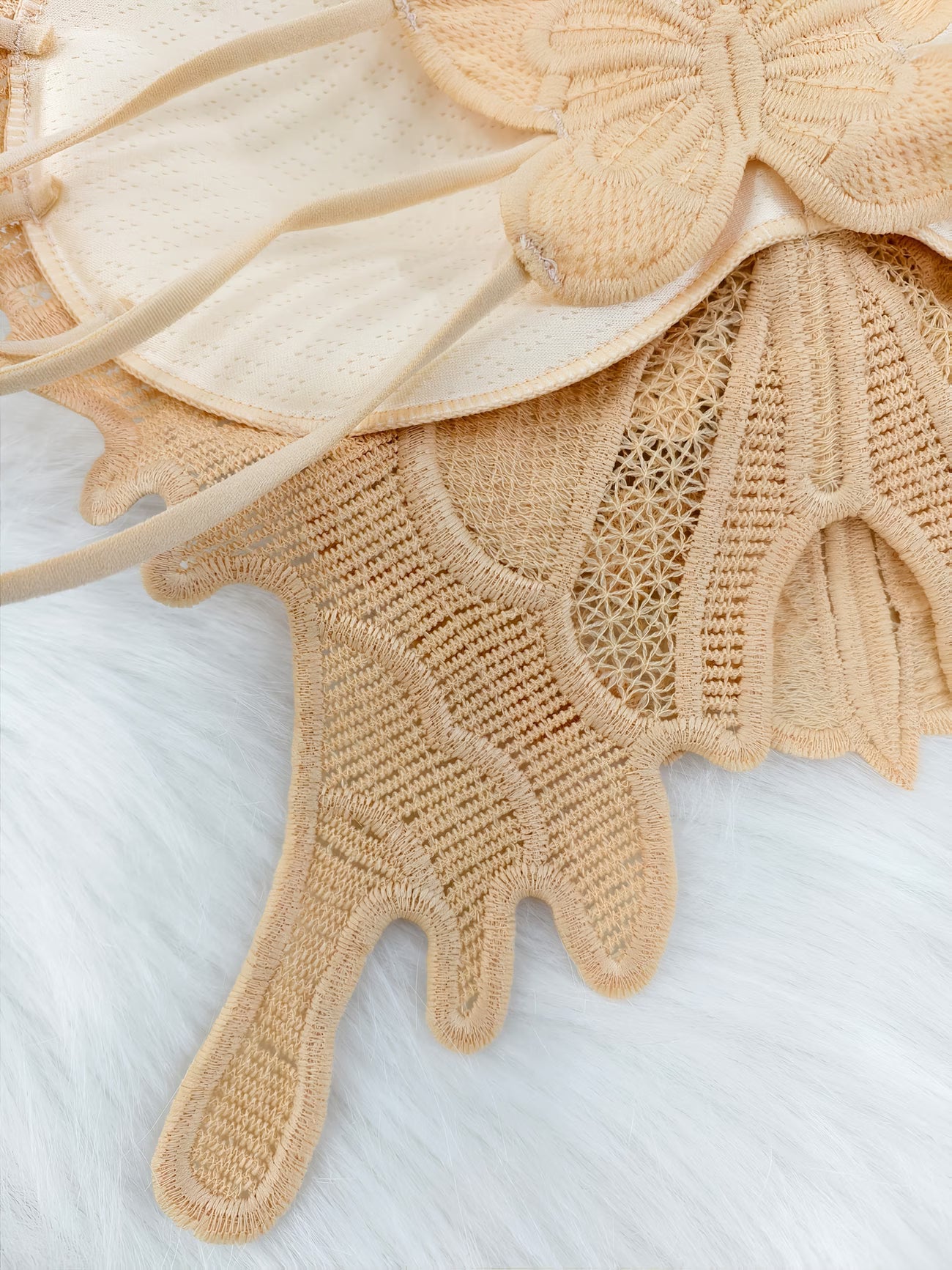 Camisola de Renda para Mulher; Sutiã com Bordado
