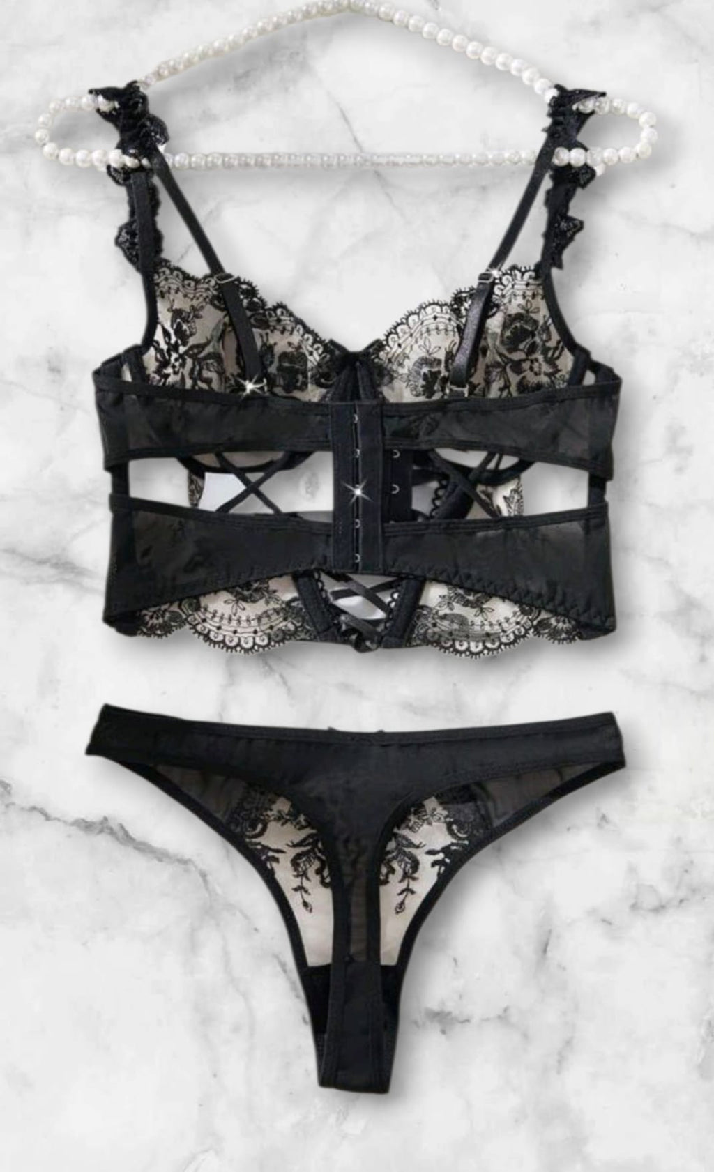 Conjunto rendado preto