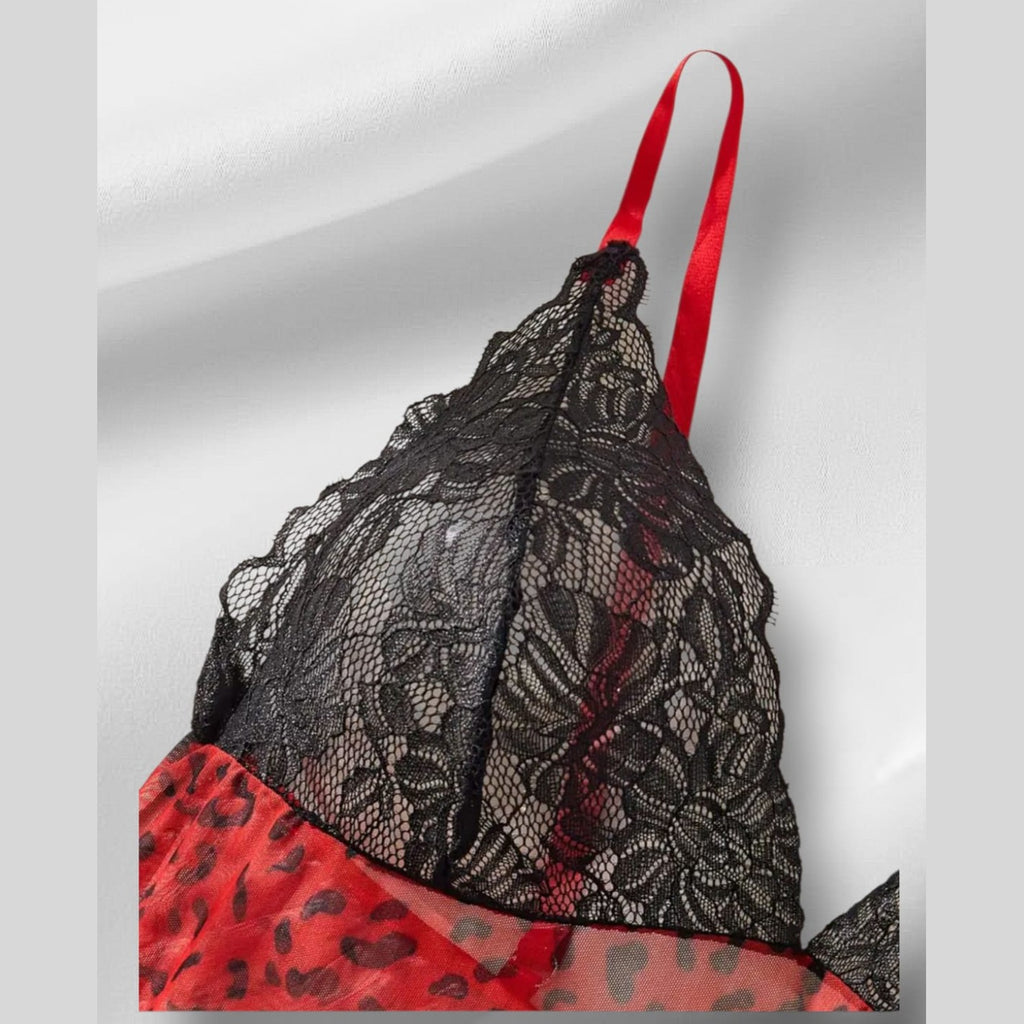 Body preto e vermelho rendado