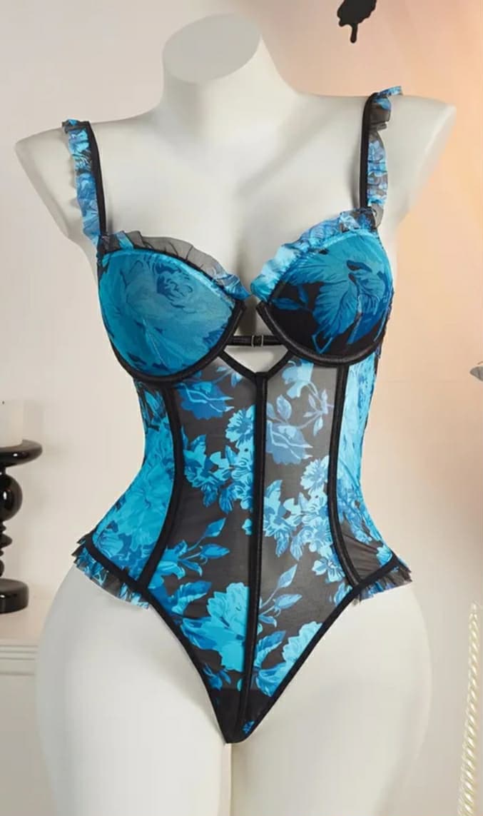 Body azul e preto rendado
