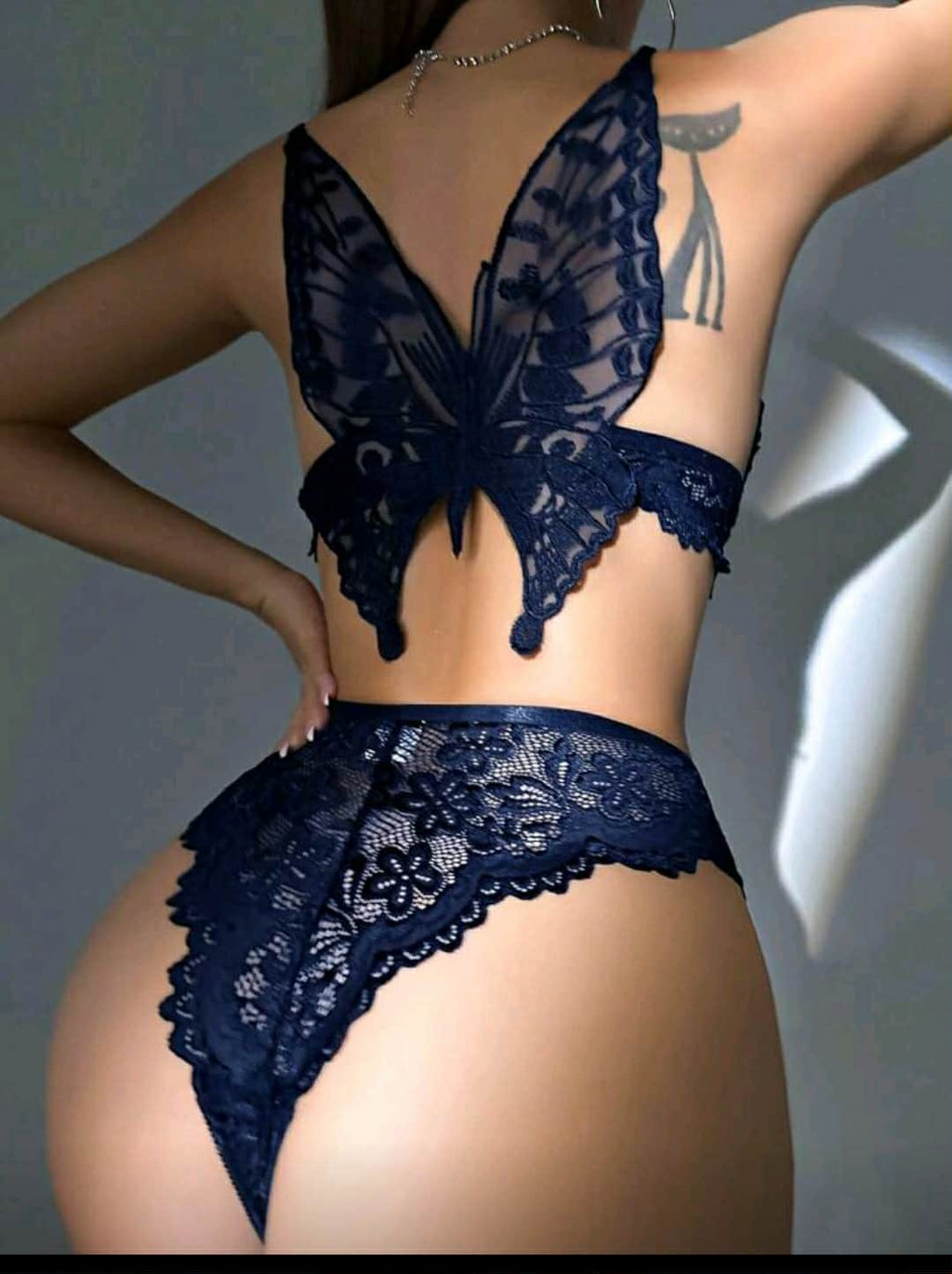 Conjunto cueca e sutiã azul com borboleta