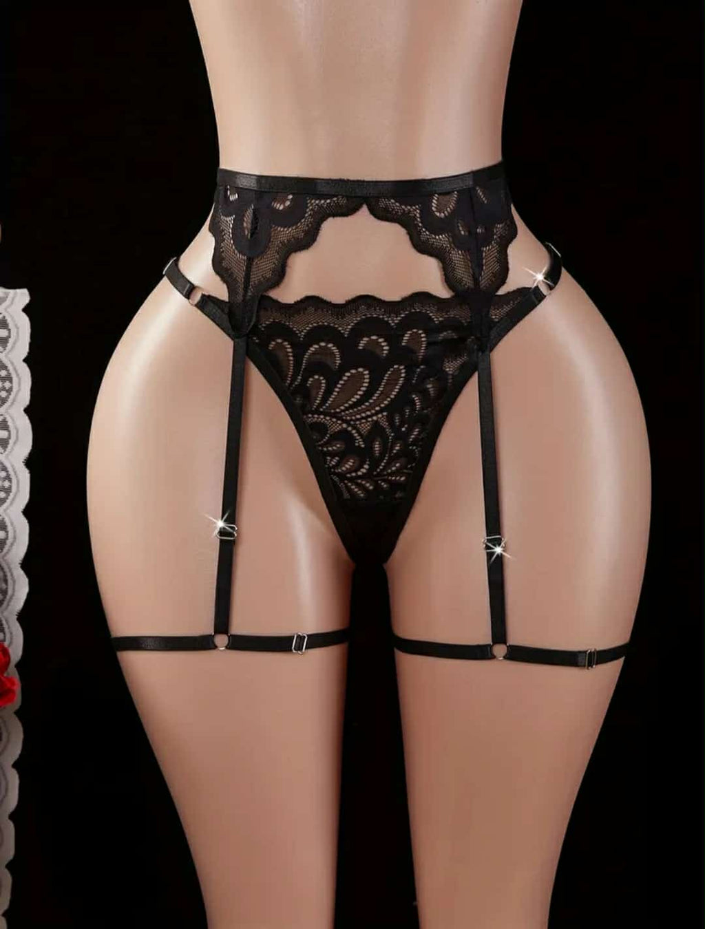 Conjunto cueca e sutiã, com ligas preto